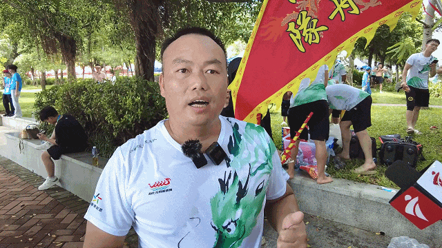 龙舟体育场上演绝杀，球迷呐喊尽显热情，士气大振
