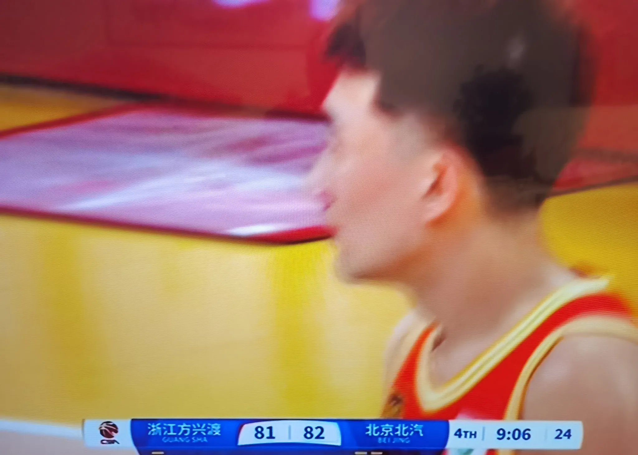 球员涉嫌犯规多次，是否意图激怒对手？，稳步上升的简单介绍