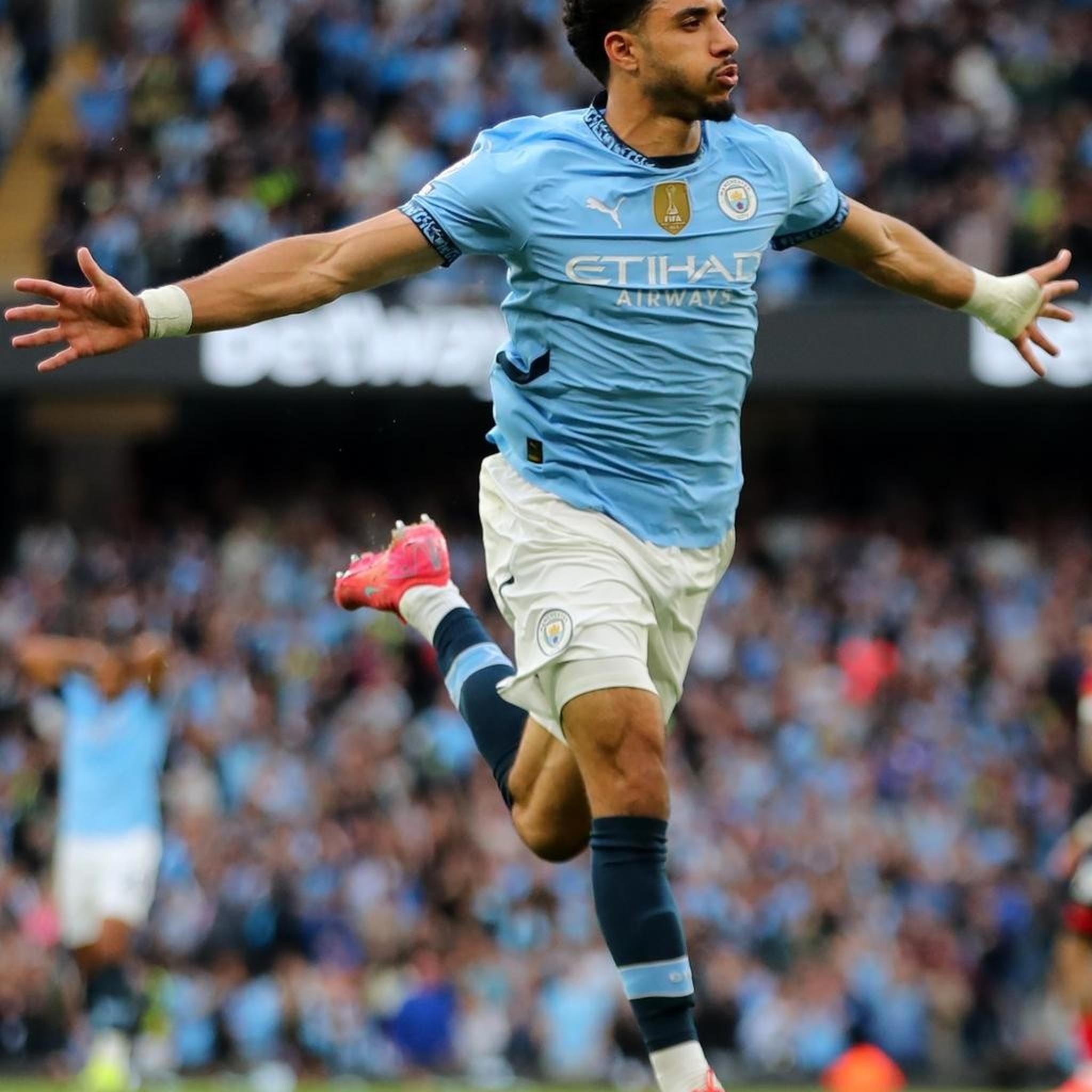 尤文图斯客胜曼联,全面碾压,无往不利,气势如虹 尤文图斯客胜曼联,全面碾压,无往不利,气势如虹