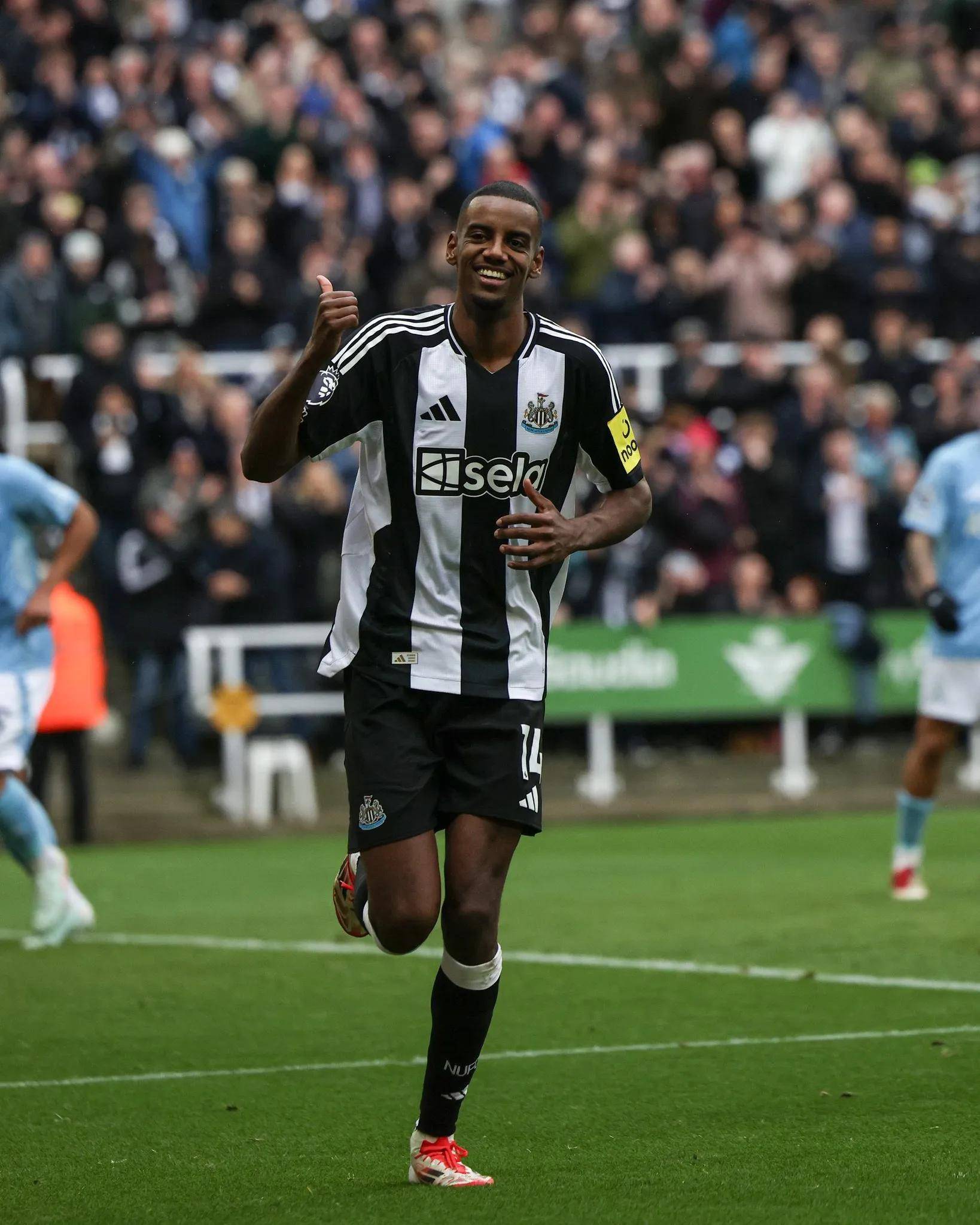 黑马球队意外惊艳,斩获胜利,引发热议 黑马球队意外惊艳,斩获胜利,引发热议