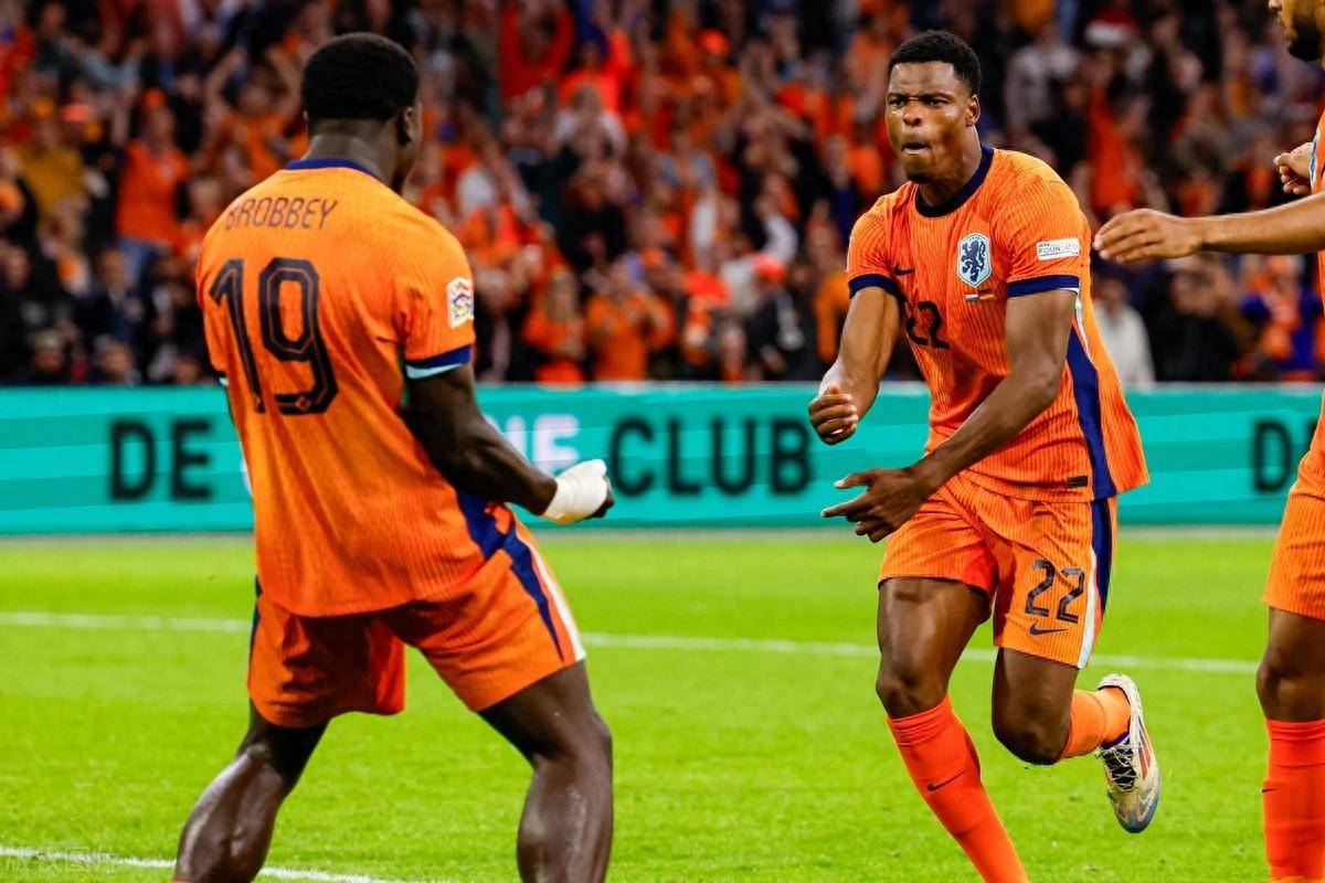 欧国联赛事精彩绝伦，球队实力对决，士气大振