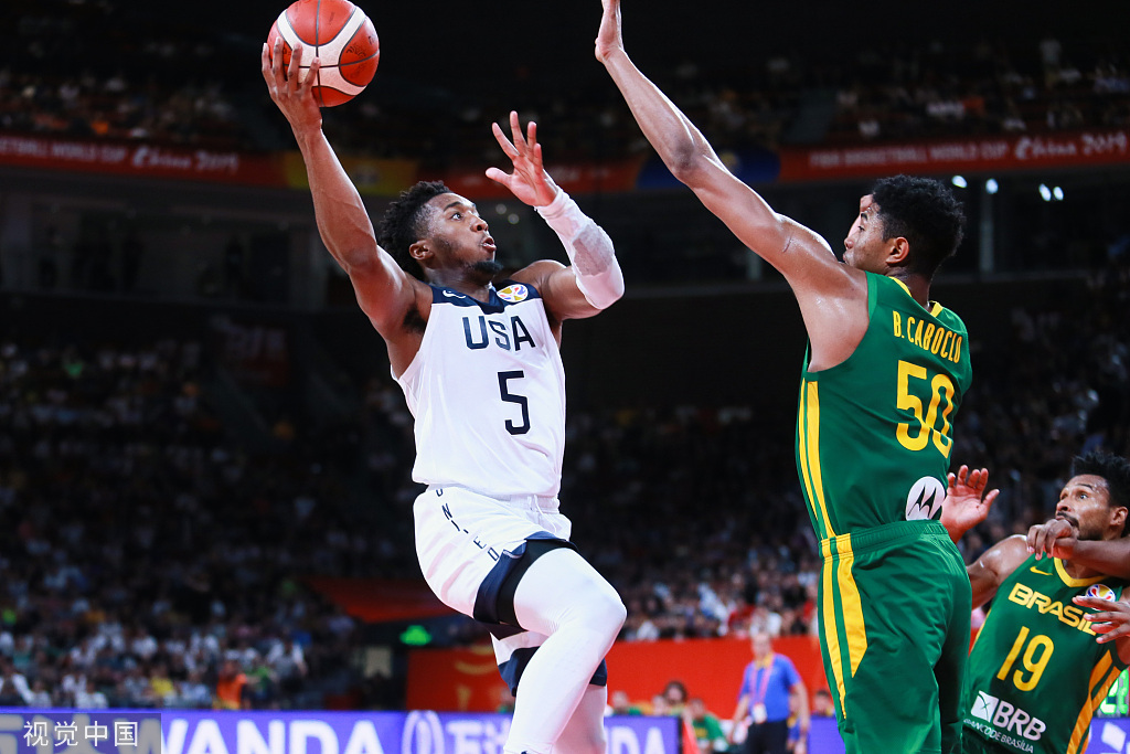 塞尔维亚女子篮球队表现出色获得铜牌,气势如虹 塞尔维亚女子篮球队表现出色获得铜牌,气势如虹