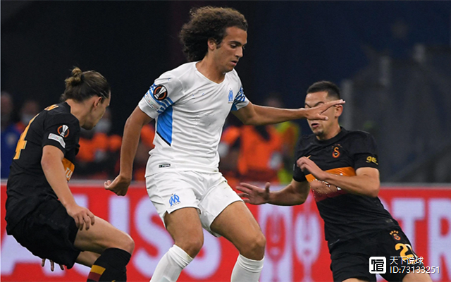 里尔主场发挥出色，力克阿美斯，士气大振