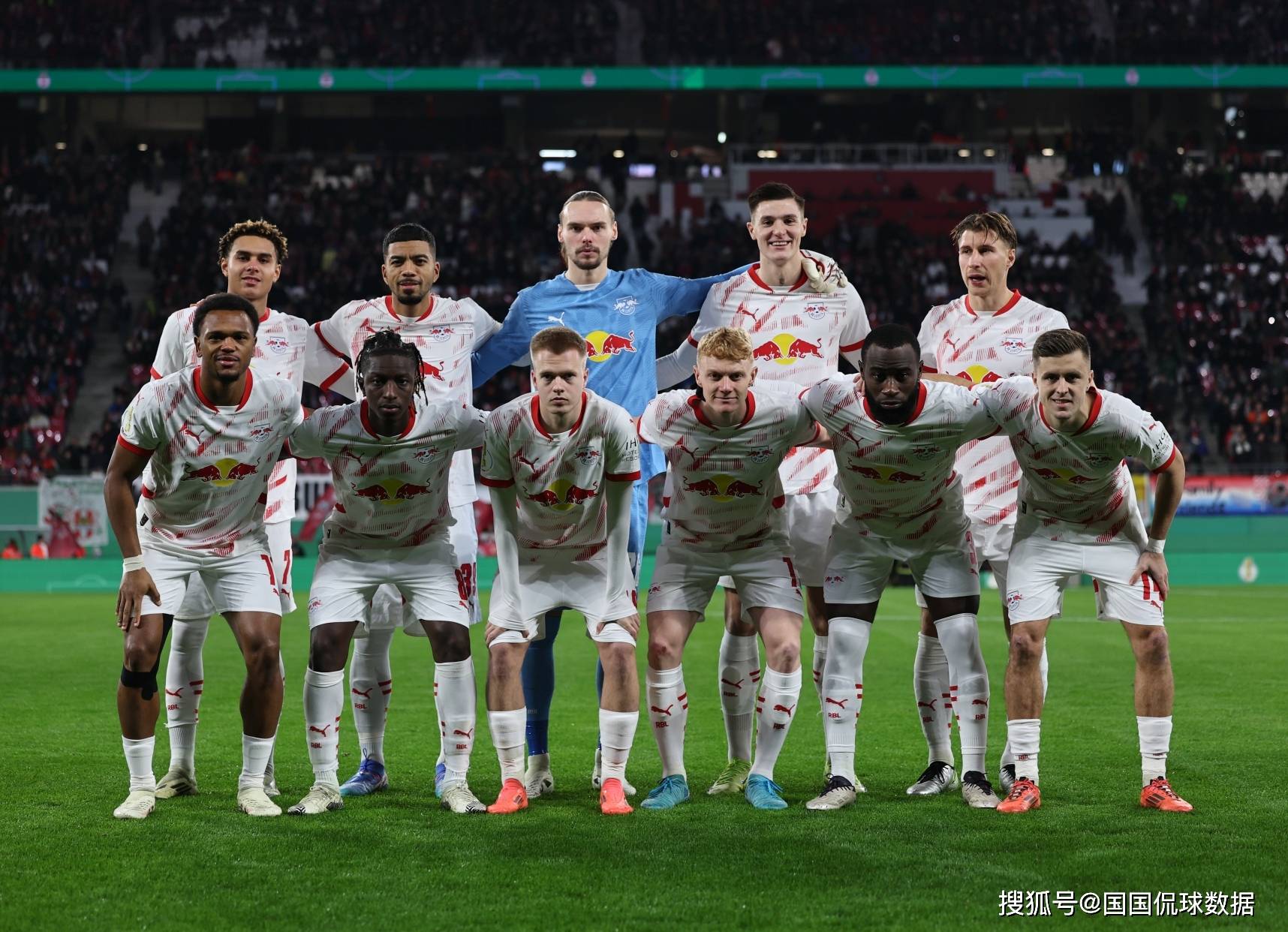 莱比锡红牛逆转战胜对手，继续稳居德甲前列，全场震撼